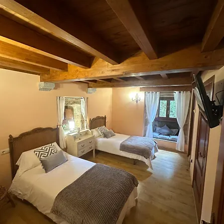 Anxelina Casa de Campo